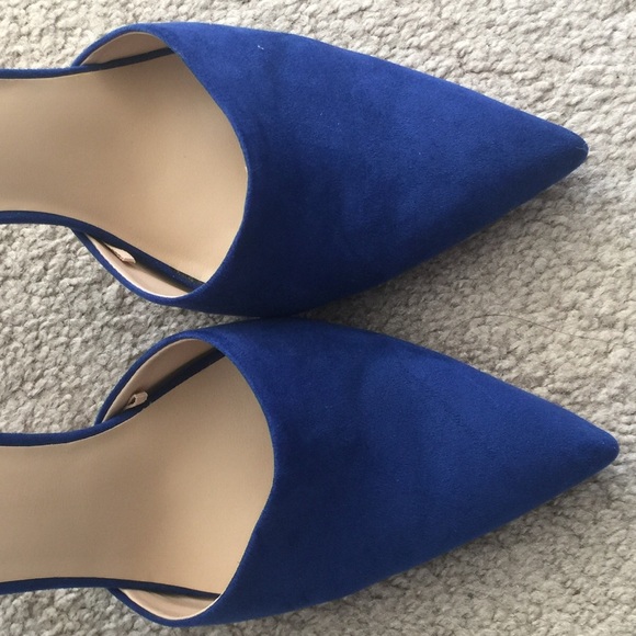 Gorgeous Zara cobalt blue suede Dorsey pumps - Picture 3 of 4